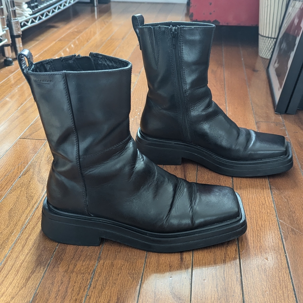 Vagabond Eyra Mid Rise Black Leather Boots